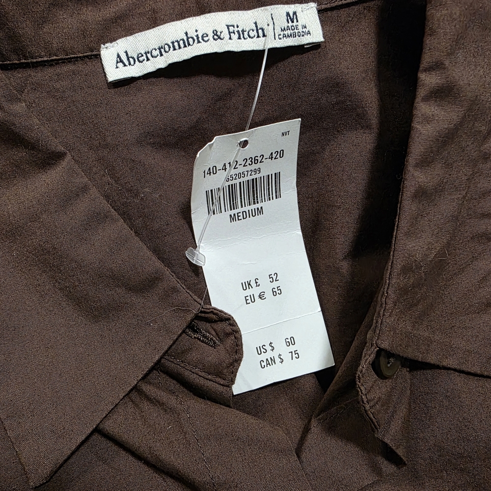 Abercrombie & Fitch Chocolate Cropped Button-Up Long Sleeve Shirt - Picture 3 of 3